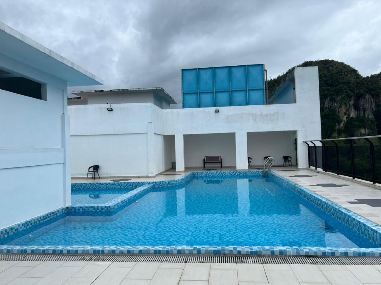 Samsara Studio Apartment At Kompleks Mutiara Gm Gua Musang Exterior foto